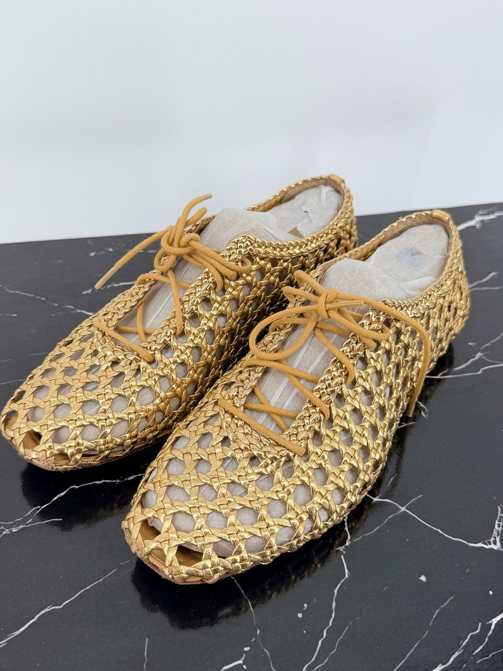 Antonio Melani Gold Metallic Woven Lace-Up Ballet Flats Size 5.5 (Fits Like 6)